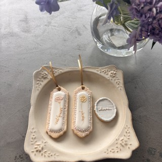 お花のメッセージカードのアイシング